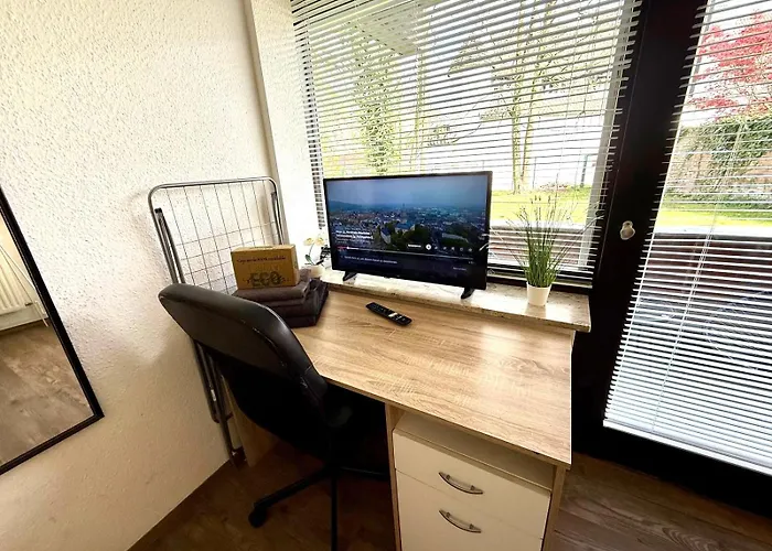 Nr 1 Gemuetliches & Helles Doppelzimmer In Homestay *